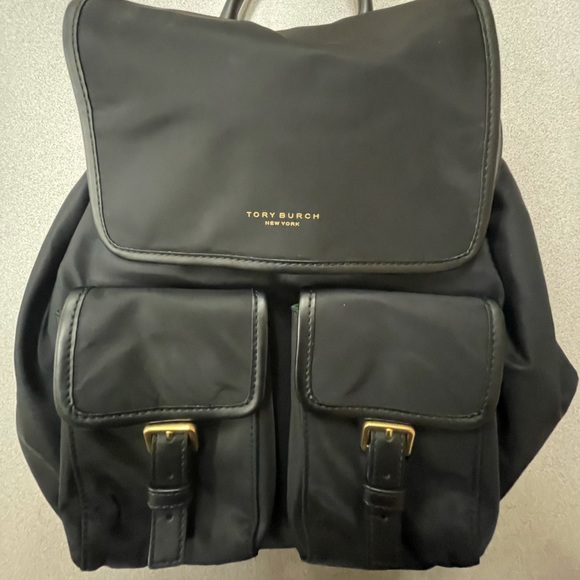 Tory Burch Handbags - Tory Burch Purse! Black with green interior. Used once. Excellent condition.
